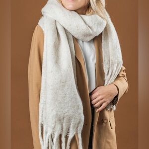 Bocage Capra Scarf with Gold Flecks